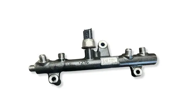 Ford Kuga II Fuel main line pipe 28497Z01