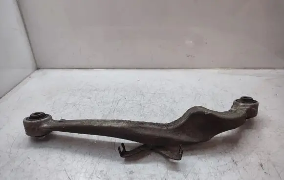 Nissan Qashqai+2 Rear control arm