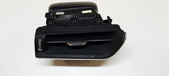 Jeep Grand Cherokee WL Dashboard side air vent grill/cover trim 6PK90TRMAA 6PK86TRMAA