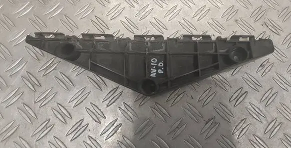 Toyota Avensis T270 Front bumper mounting bracket 5253505040