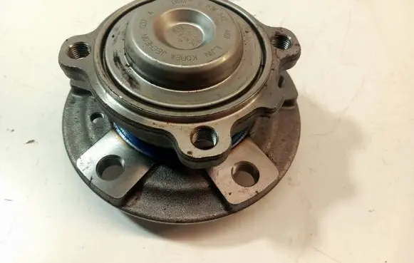 BMW 1 F20 F21 Front wheel ball bearing 6876842