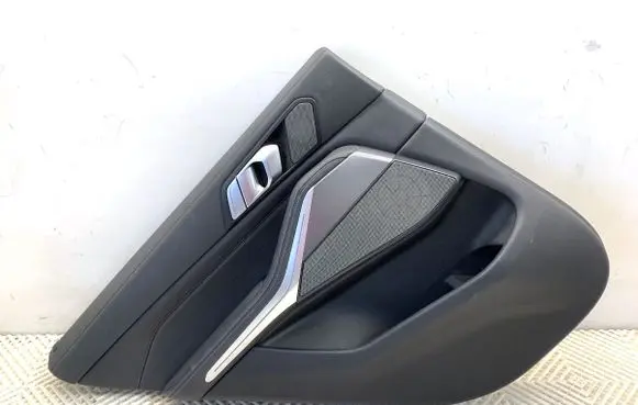 BMW X5 G05 Rear door card panel trim 