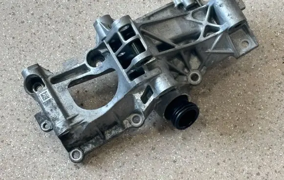 BMW 4 G22 G23 G24 G26 Water pump 7952783 5B43066