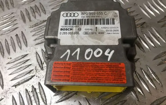Audi A3 S3 8P Airbag control unit/module 8P0959655C 11004