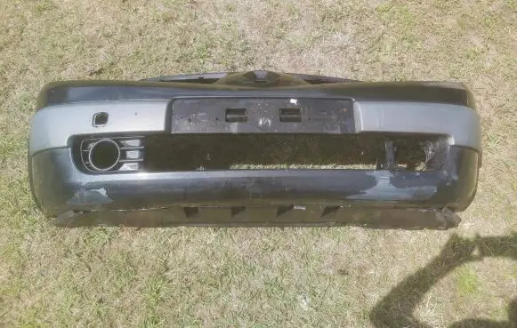 Renault Megane II Front bumper 8200142000 8200142001