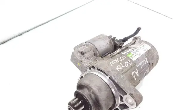 Volkswagen Touran I Starter motor 02M911023N