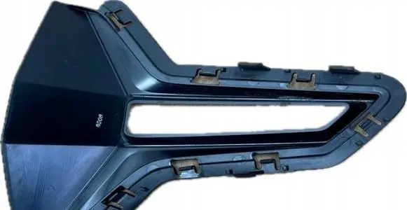 BMW 3 G20 G21 Front bumper lower grill 7464273