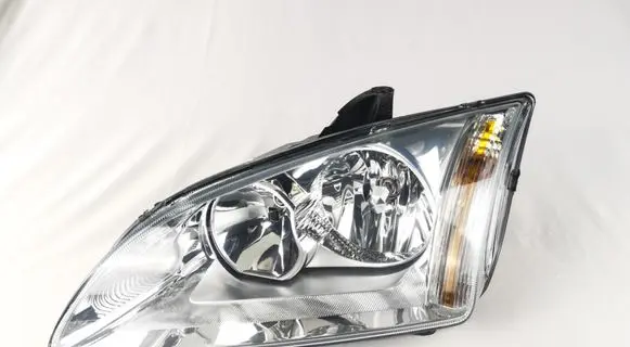 Ford Focus Headlight/headlamp 4M5113W030AC 10178 10118102A