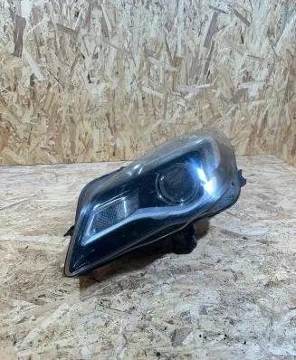 Opel Insignia A Headlight/headlamp 1LL01116513
