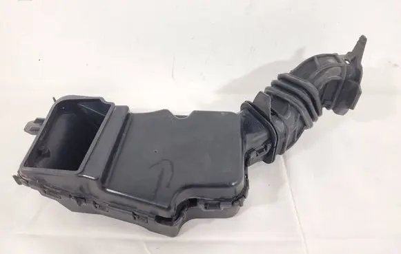 BMW 5 F10 F11 Air intake duct part 7555192 SMW1290 586509100