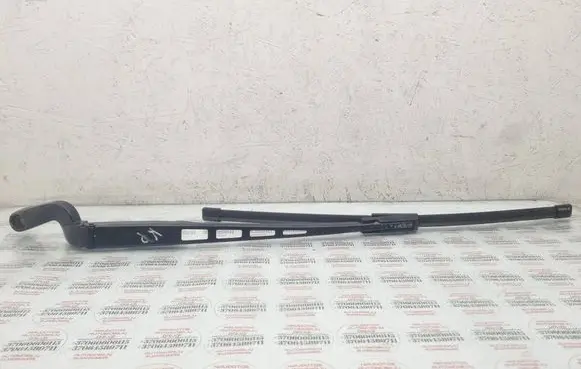Audi A6 S6 C6 4F Front wiper blade arm 4F1955409