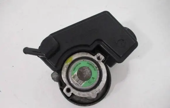 Peugeot 206 Power steering pump 9654812280 9662129180 26080330QE