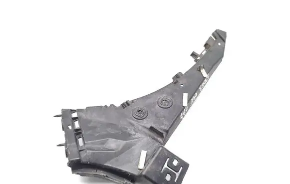 Audi Q7 4L Front bumper mounting bracket 4L0807284