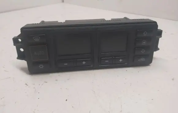 Audi A3 S3 8L Climate control unit 8L0820043B 5HB00760800 D730302