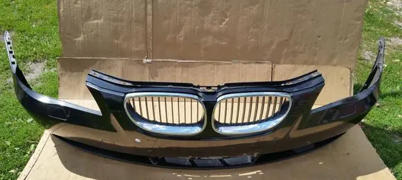 BMW 5 E60 E61 Front bumper 51117033694