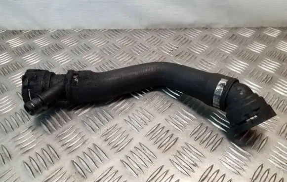 BMW 5 E60 E61 Engine coolant pipe/hose 7789723