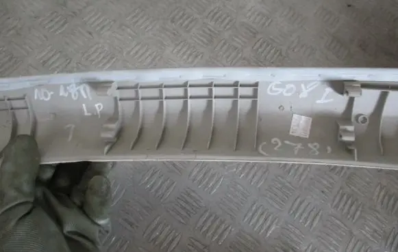 Peugeot 508 (A) pillar trim