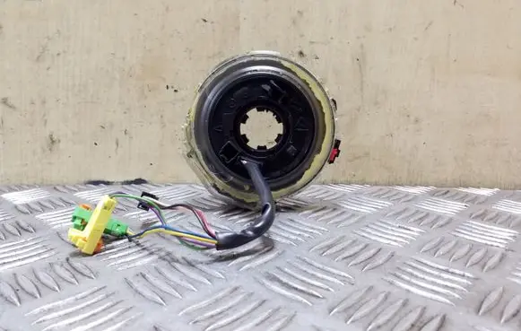 Mercedes-Benz ML W164 Airbag slip ring squib (SRS ring) A1714640518