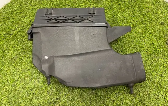 Mercedes-Benz S W222 Air filter box A6420904401