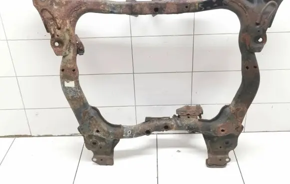 Honda FR-V Front subframe