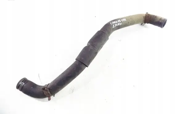 KIA Carens II Engine coolant pipe/hose