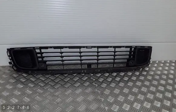 Citroen C5 Front bumper lower grill 9681052677