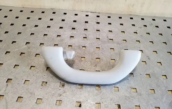Volkswagen PASSAT B6 Rear interior roof grab handle 1K0857607J