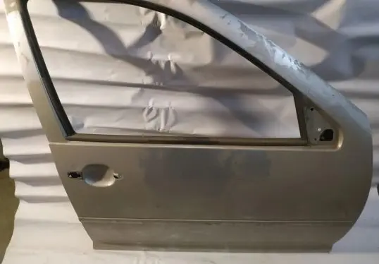 Volkswagen Bora Front door PILKOS