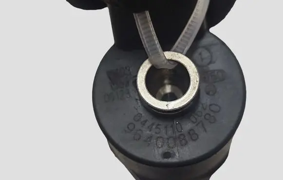 Peugeot 406 Fuel injector 0445110062 9640088780