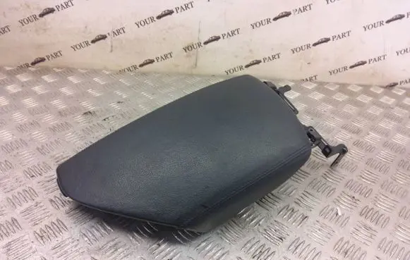 Hyundai i40 Armrest 