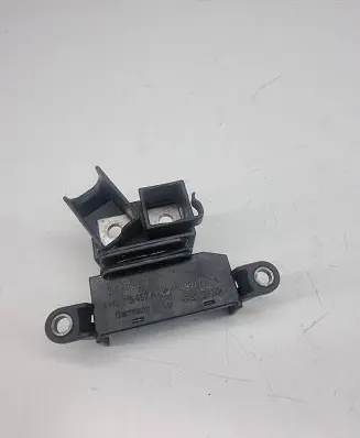 Bentley Continental Battery relay fuse 3W0915457