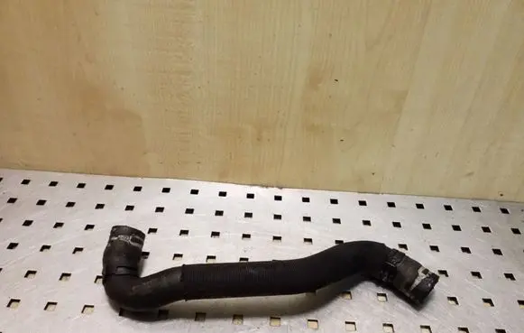 Audi A6 S6 C6 4F Engine coolant pipe/hose 03L122157F