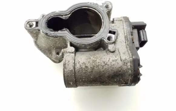 Nissan Qashqai EGR valve 8200796674C H8200987088