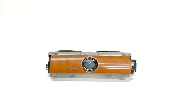 Dash center air vent grill