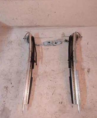 Mercedes-Benz C AMG W204 Sunroof frame 1719135RH