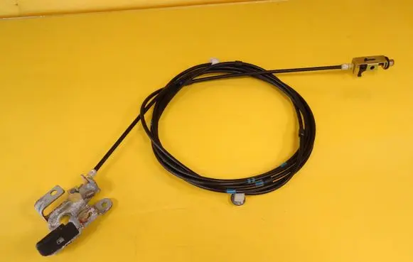 Mazda 5 Fuel cap flap release cable 