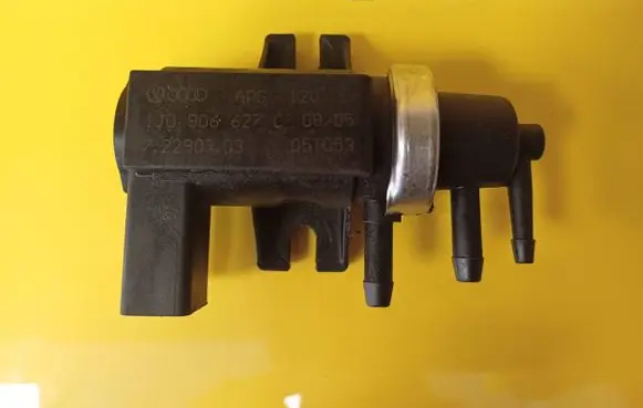 Volkswagen Phaeton Turbo solenoid valve 1J0906627C