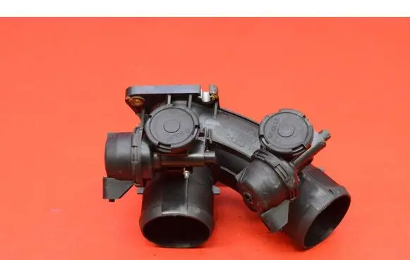 Peugeot 407 Throttle body valve 9646846380