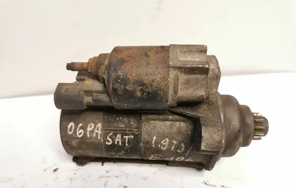 Volkswagen PASSAT B6 Starter motor