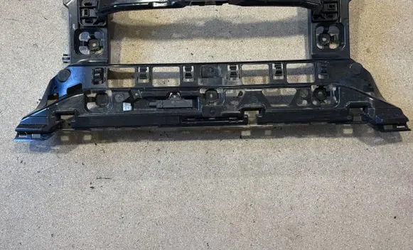 BMW X2 U10 Rear bumper mounting bracket 5A329B9 5A53399