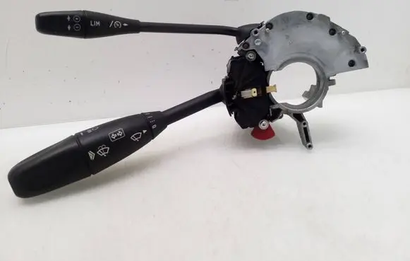 Mercedes-Benz E W211 Indicator stalk A1715402445 DAP040308S4