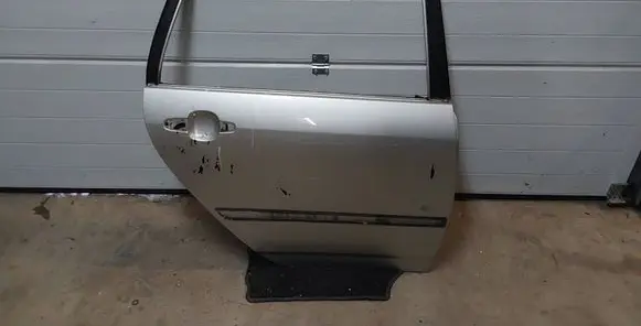 Toyota Corolla E120 E130 Rear door 