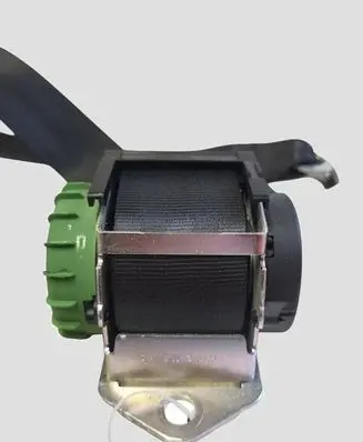 Skoda Octavia Mk2 (1Z) Rear seatbelt 1Z0857447E 616017200 602036200C