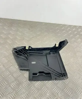 Battery tray