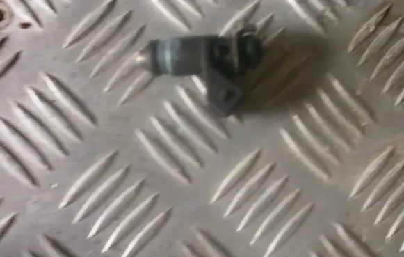 Renault Megane I Fuel injector itgm60