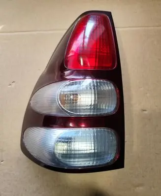 Toyota Land Cruiser (J120) Rear/tail lights