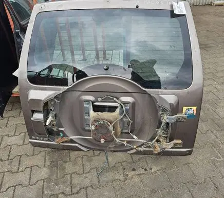 Mitsubishi Pajero Tailgate/trunk/boot lid 