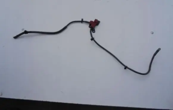 Positive cable (battery)