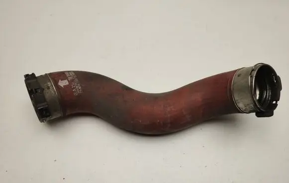 Intercooler hose/pipe