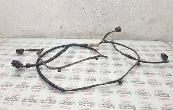 Volkswagen Touran I Headlight/headlamp wiring loom/harness 4D0973725